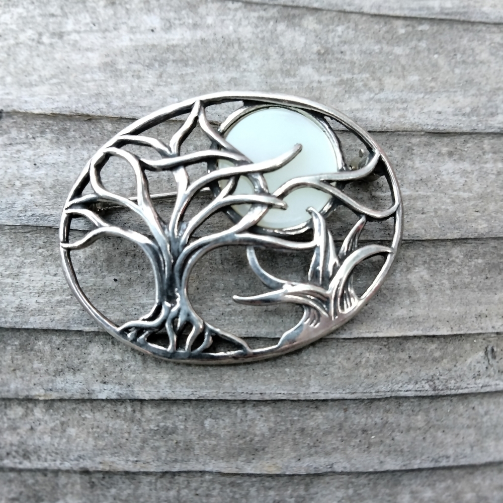 Vintage Sterling Silver Jez Jezlaine "Winter Moon" Mother Of Pearl Pin Brooch